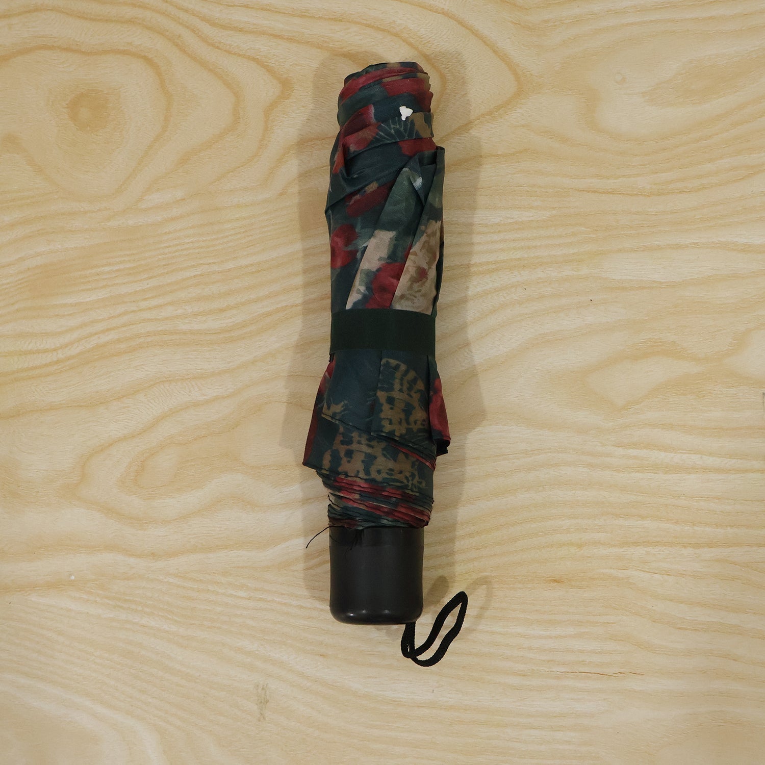 Lightweight Foldable Floral Umbrella for Rain, Sun and Everyday Travel Use