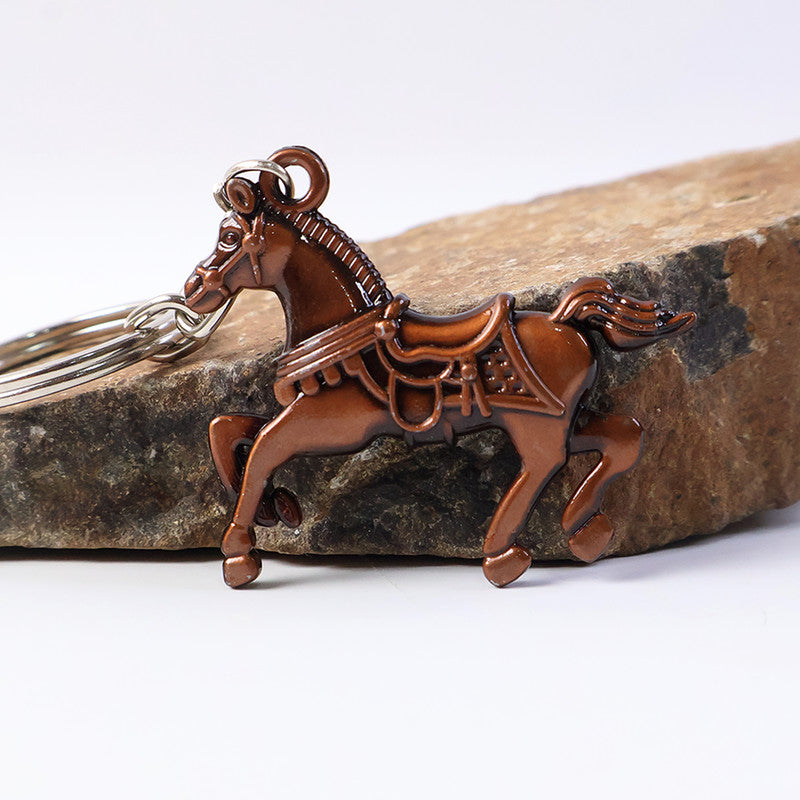 Unique horse figurine detail on metal keychain