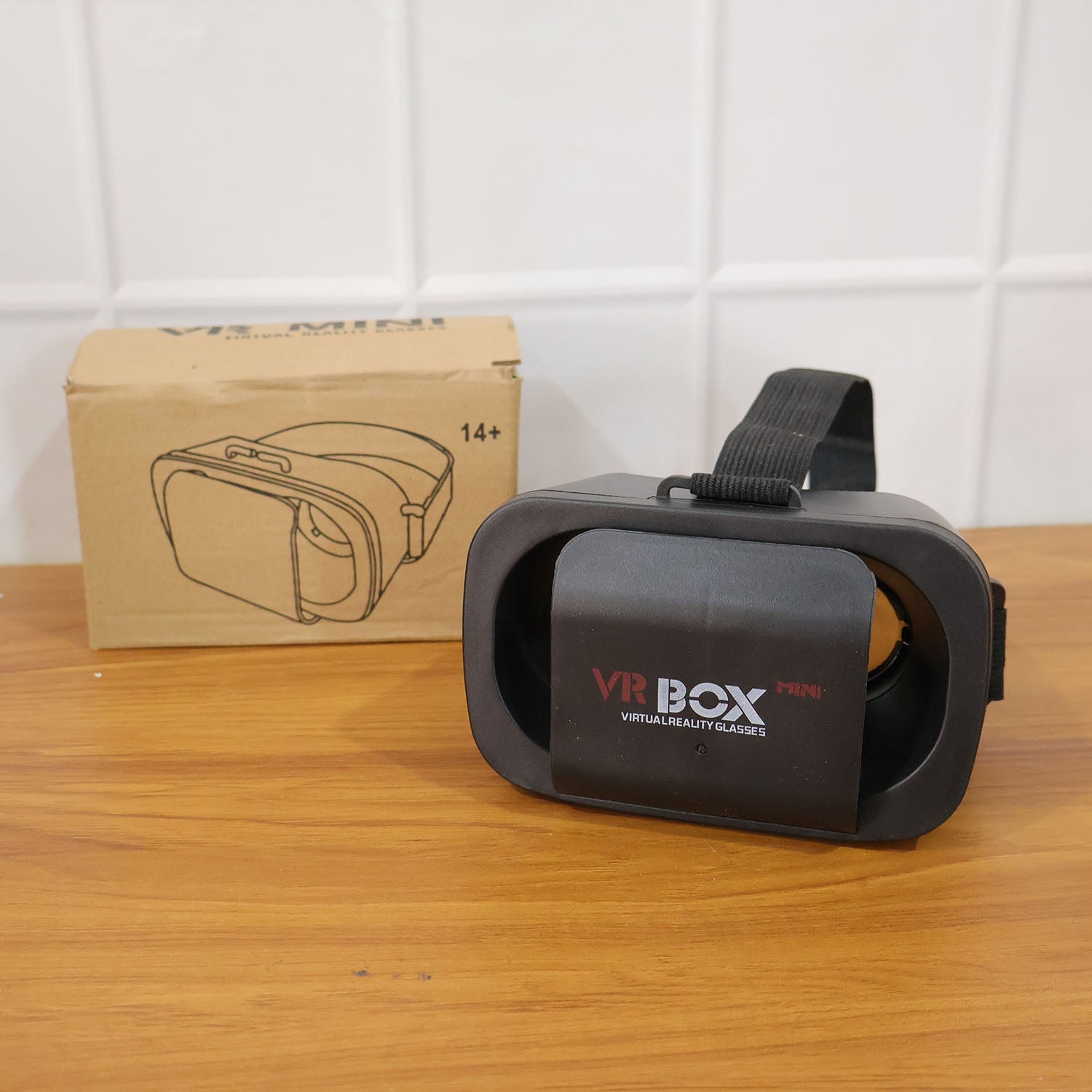 DeoDap VR Box headset in use delivering immersive 3D virtual reality experience