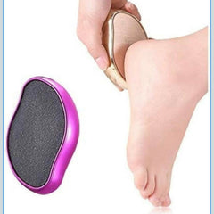 Reusable foot scrubber for callus removal and smooth feet